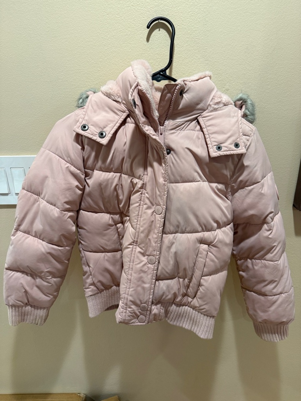 abercrombie kids Light Pink Quilted Puffer Jacket with Faux Fur Hood